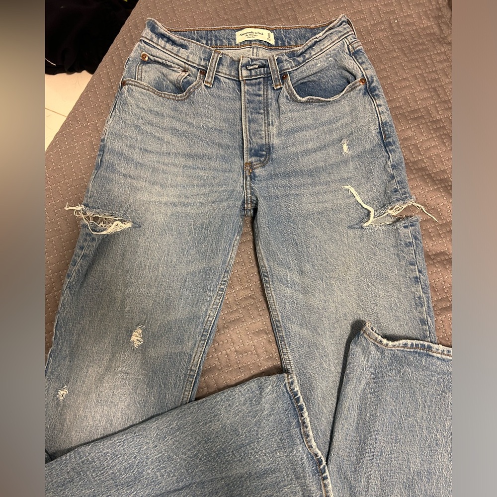 Abercrombie & Fitch 90’s baggy low rise